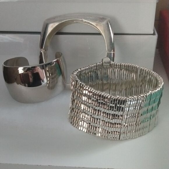 Set of Bracelets  - Picture 1 of 4